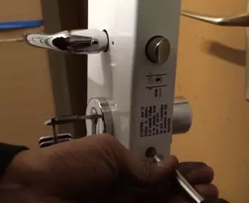 Gaziemir En Yakın Çilingir